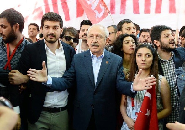CHP Anıtkabir'e yürüdü