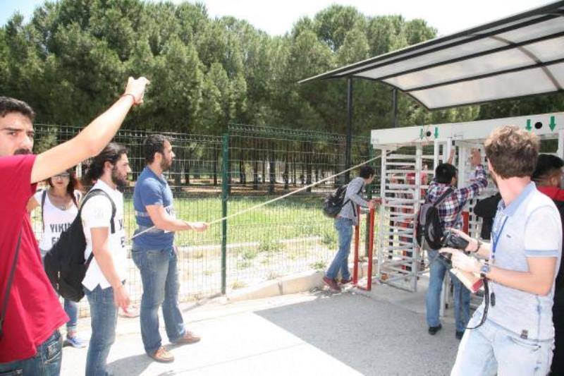 Ege Üniversitesi'ni karıştıran eylem!