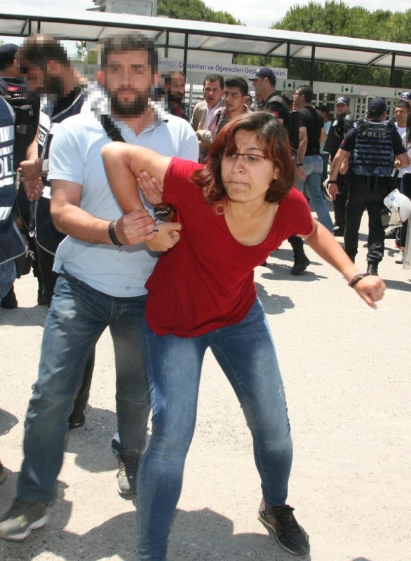 Ege Üniversitesi'ni karıştıran eylem!