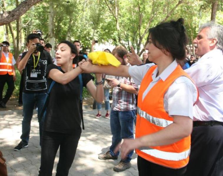 Ege Üniversitesi'ni karıştıran eylem!