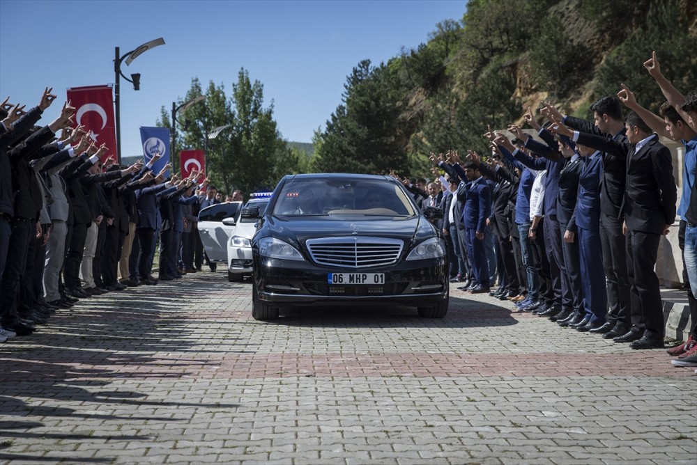 Bahçeli ve MHP'liler topluca dua etti