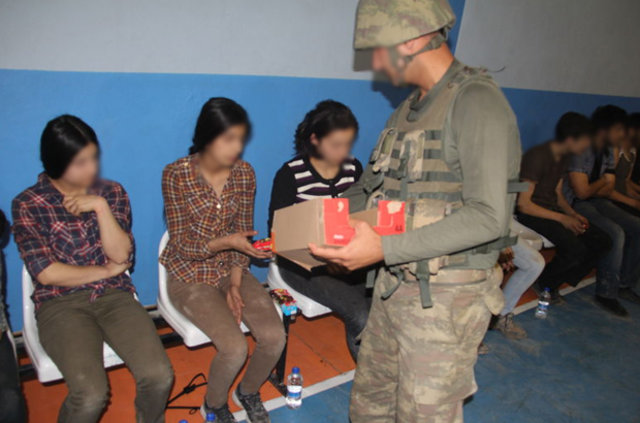 Nusaybin'de 50 PKK'lı teslim oldu