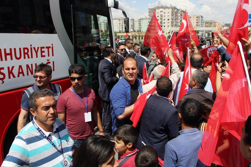 Cumhurbaşkanı Erdoğan Diyarbakır'da...