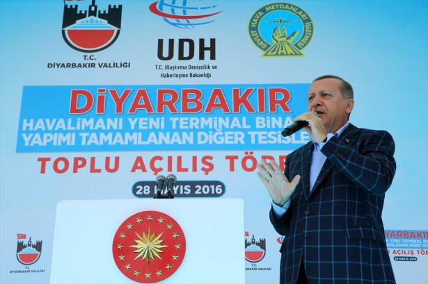 Cumhurbaşkanı Erdoğan Diyarbakır'da...