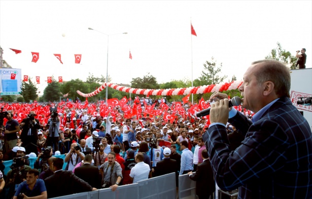 Cumhurbaşkanı Erdoğan Diyarbakır'da...