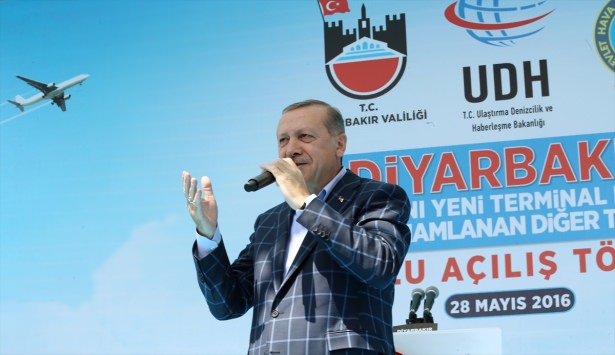 Cumhurbaşkanı Erdoğan Diyarbakır'da...