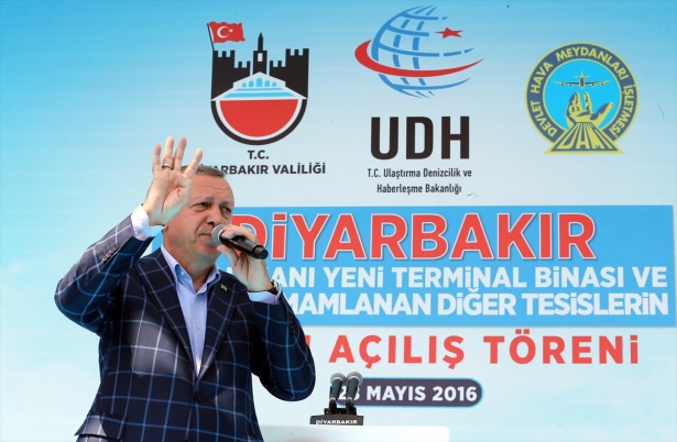 Cumhurbaşkanı Erdoğan Diyarbakır'da...