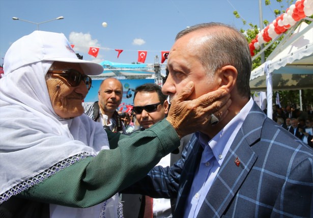 Cumhurbaşkanı Erdoğan Diyarbakır'da...