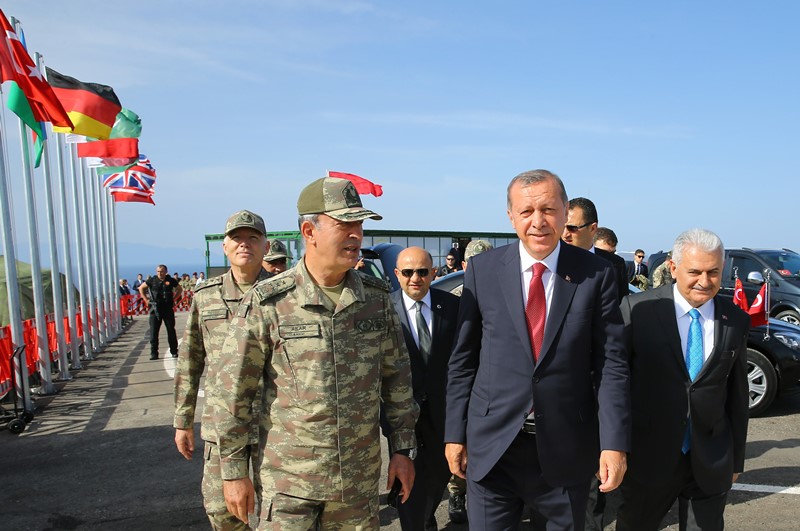 İlklerin tatbikatı nefes kesiyor
