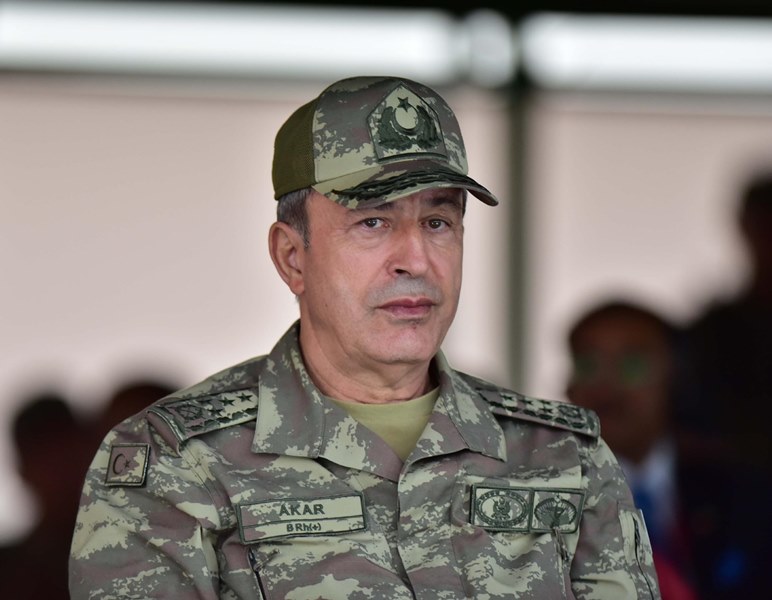 İlklerin tatbikatı nefes kesiyor