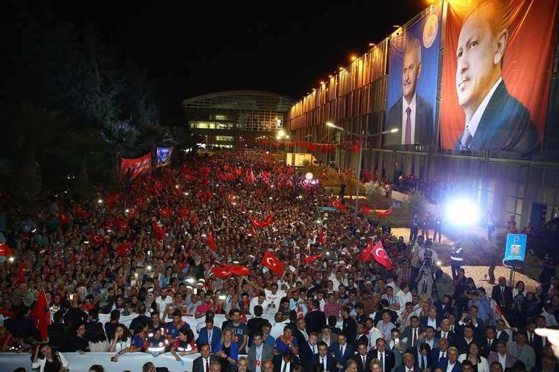 Erdoğan ve Yıldırım İzmir'de