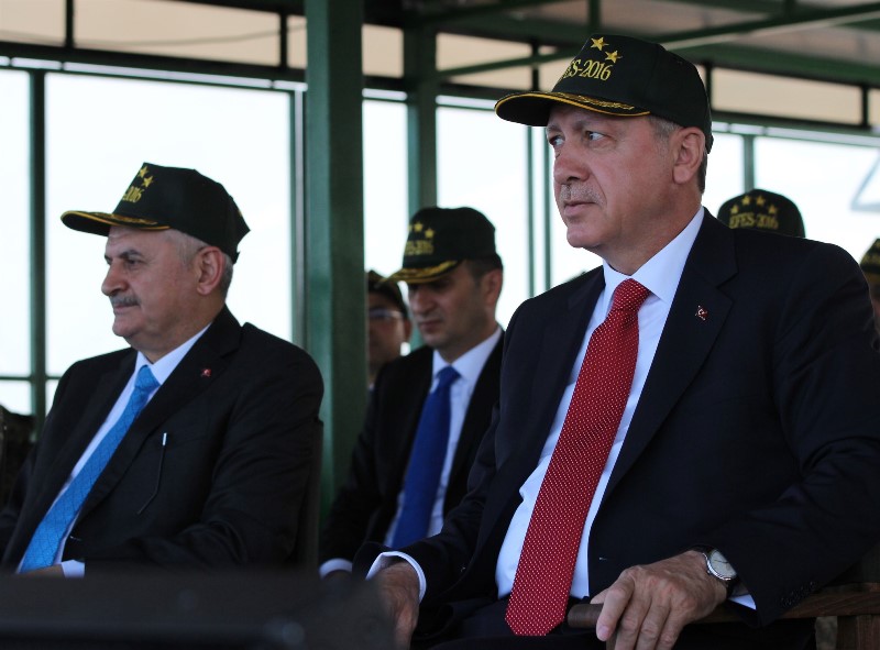 İlklerin tatbikatı nefes kesiyor