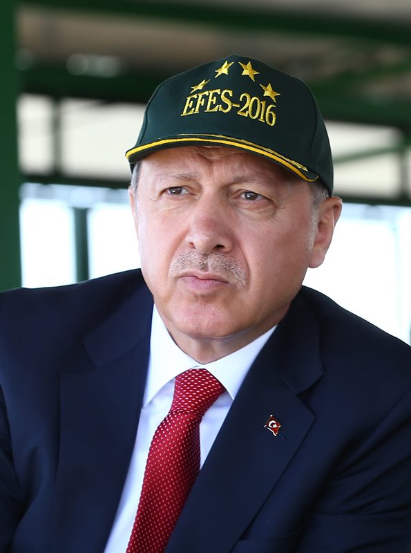 İlklerin tatbikatı nefes kesiyor