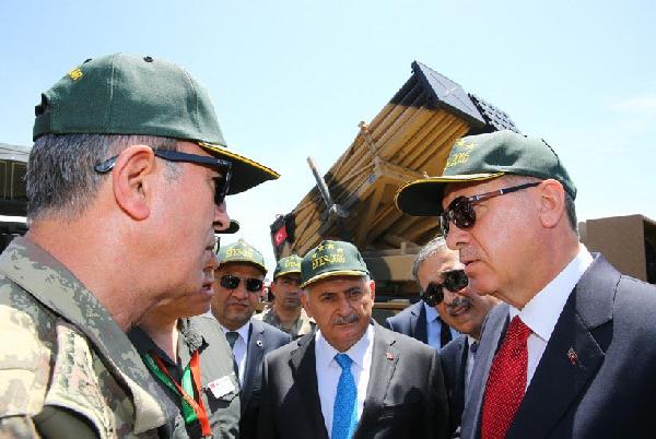 İlklerin tatbikatı nefes kesiyor