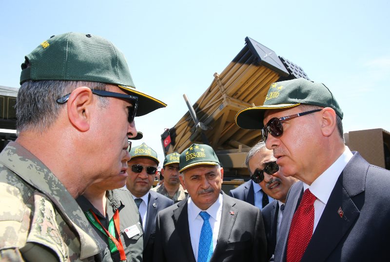 İlklerin tatbikatı nefes kesiyor