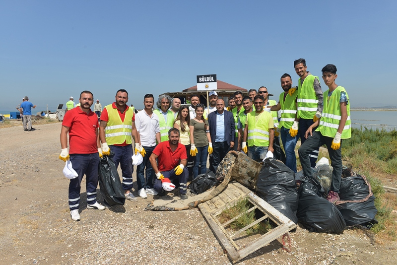 Çiğli kıyıları pırıl pırıl