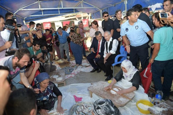 Kılıçdaroğlu kasket taktı, çapa yaptı