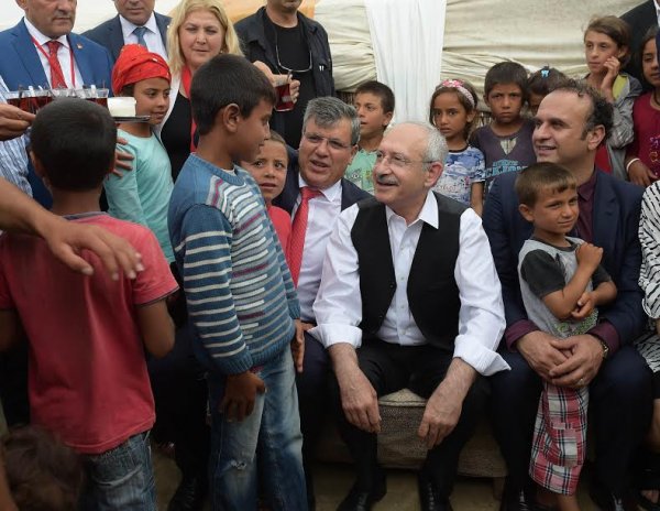 Kılıçdaroğlu kasket taktı, çapa yaptı