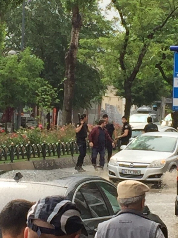 İstanbul'daki kalleş saldırıdan ilk görüntüler!