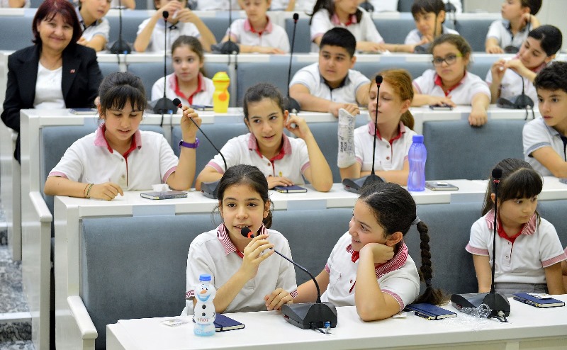 Çocuklar sordu, Başkan Kocaoğlu yanıtladı