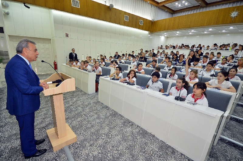 Çocuklar sordu, Başkan Kocaoğlu yanıtladı