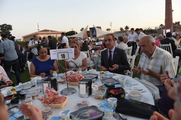 Kılıçdaroğlu şehit aileleriyle iftarda buluştu