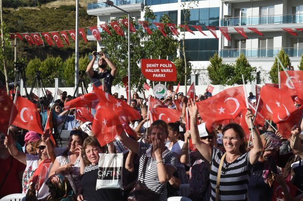 Kılıçdaroğlu Şehit Polis Haluk Varlı Parkı'nın açılışını yaptı