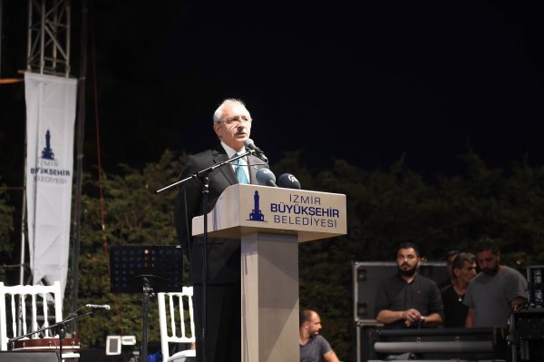 Kılıçdaroğlu şehit aileleriyle iftarda buluştu