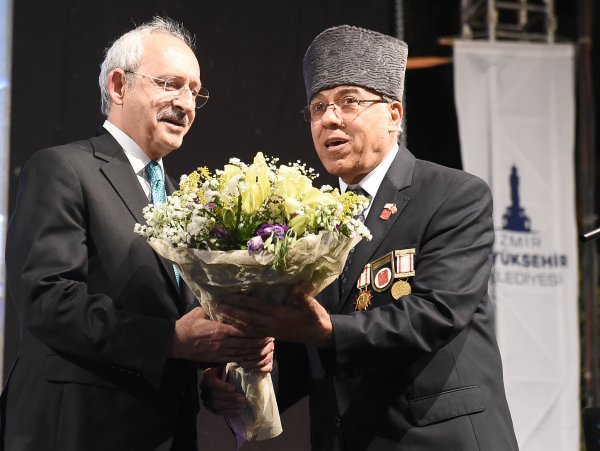 Kılıçdaroğlu şehit aileleriyle iftarda buluştu