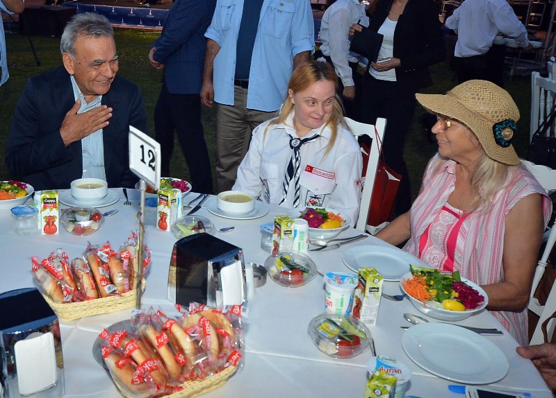 Kocaoğlu'na 'Engelsiz' sevgi