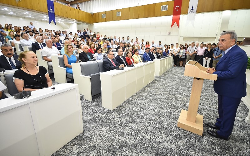 Başkan Kocaoğlu personeliyle bayramlaştı