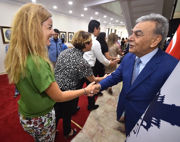 Başkan Kocaoğlu personeliyle bayramlaştı