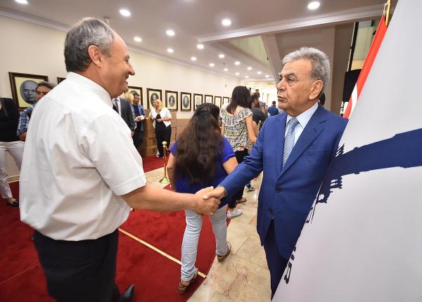 Başkan Kocaoğlu personeliyle bayramlaştı