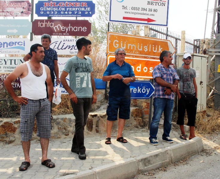 Bodrumda korkutan yangın
