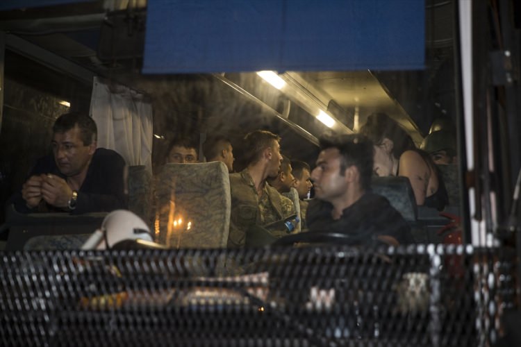 İşte Tutuklanan Darbeci komutanlar