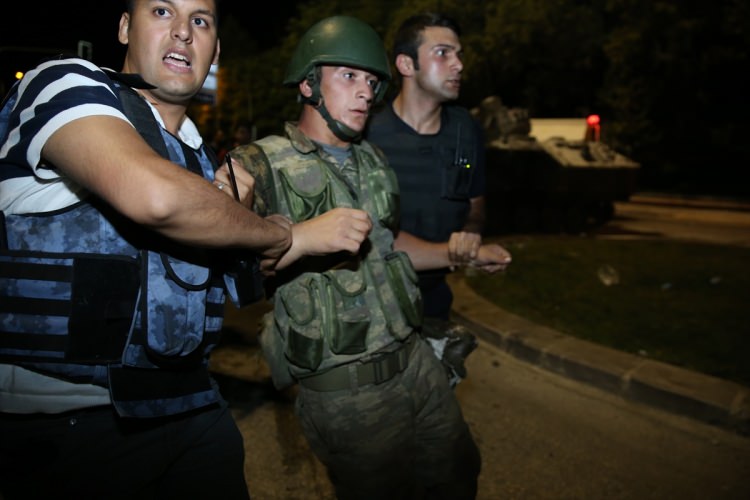 İşte Tutuklanan Darbeci komutanlar