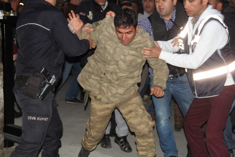 İşte Tutuklanan Darbeci komutanlar