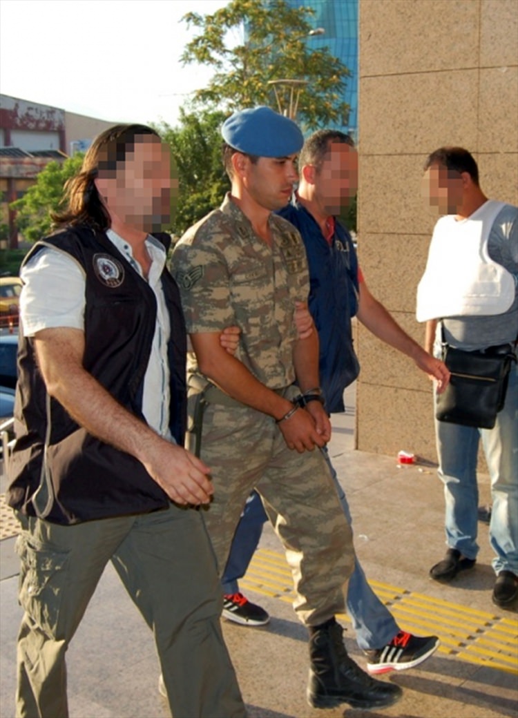 İşte Tutuklanan Darbeci komutanlar