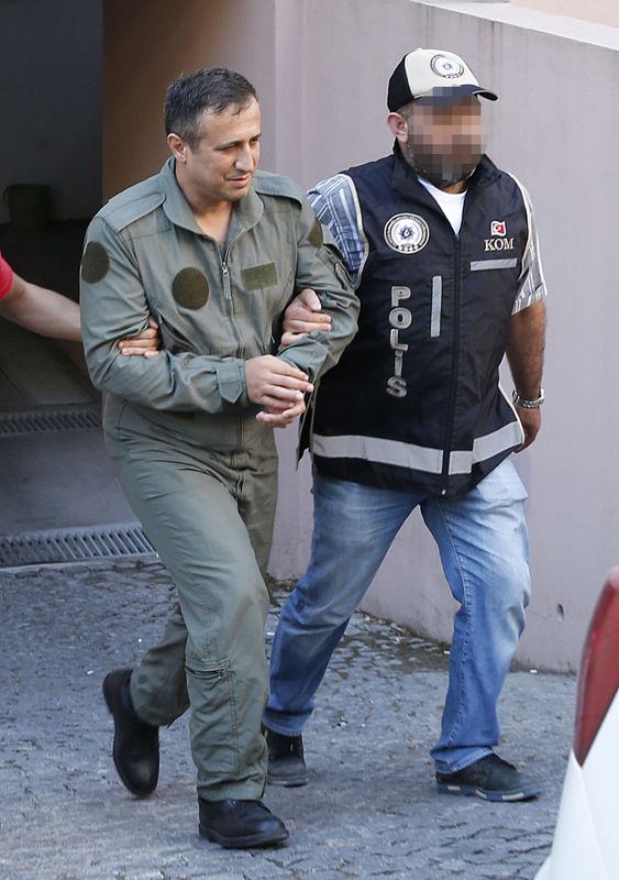 İşte Tutuklanan Darbeci komutanlar