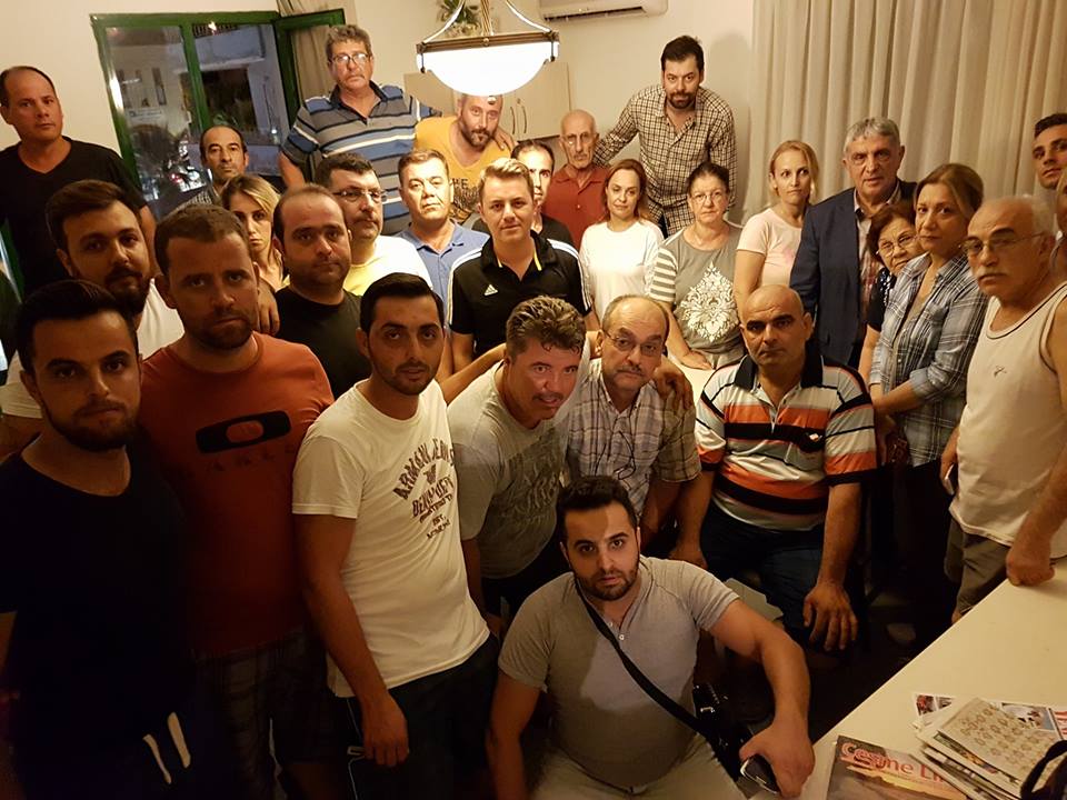İzmir’de darbe girişimine karşı demokrasi nöbeti