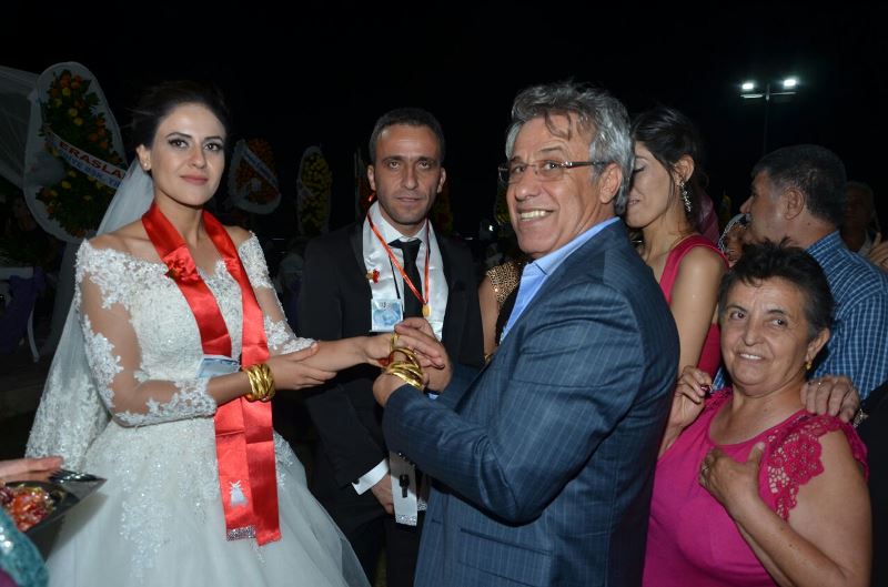 CHP'li meclis üyesinin mutlu günü...