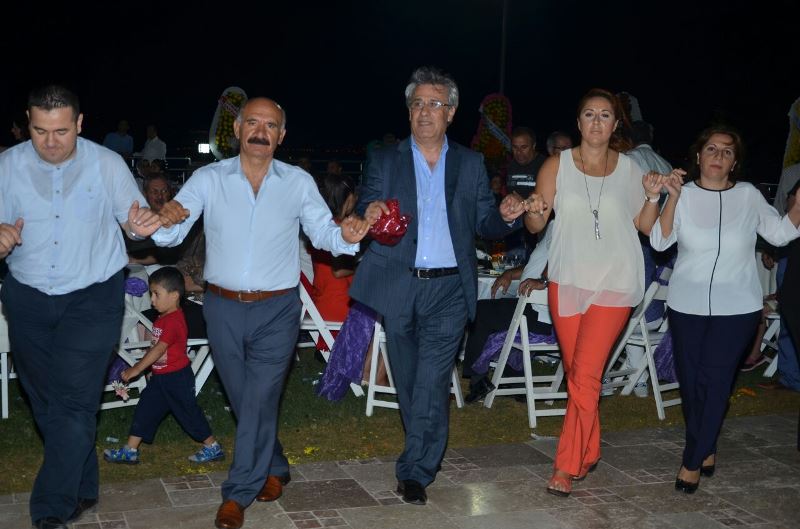 CHP'li meclis üyesinin mutlu günü...