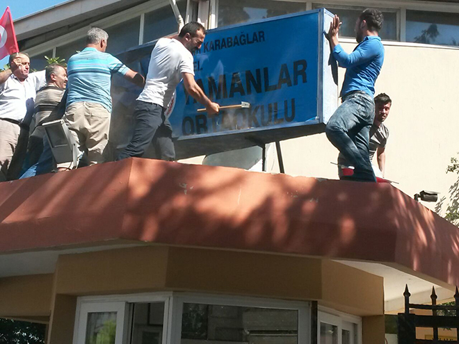 İşte Gülen'in İzmir'deki müze gibi odası