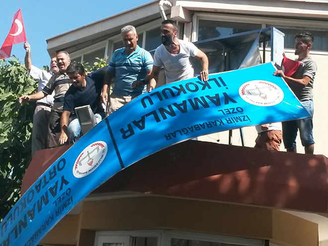 İşte Gülen'in İzmir'deki müze gibi odası