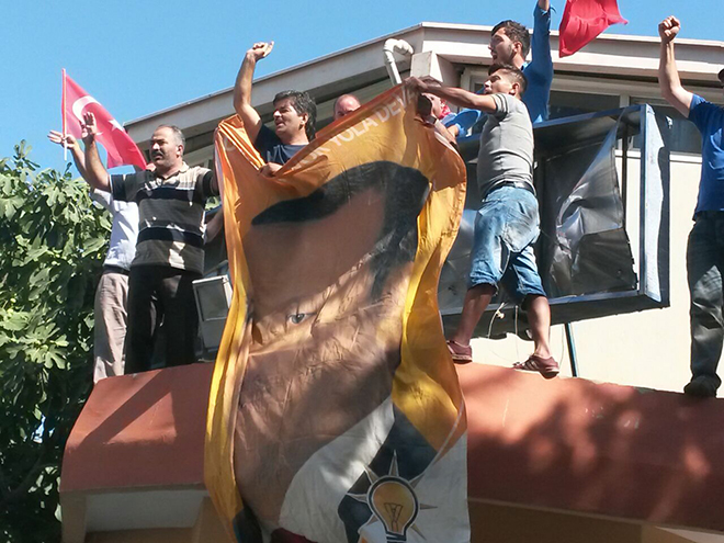 İşte Gülen'in İzmir'deki müze gibi odası