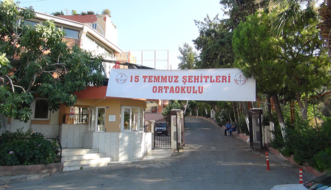 İşte Gülen'in İzmir'deki müze gibi odası