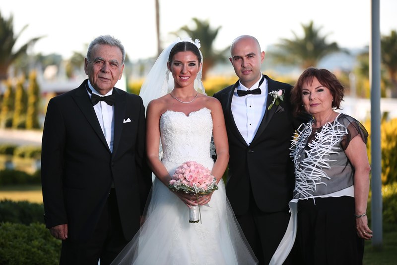 Kocaoğlu oğlunu evlendirdi