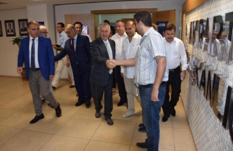 CHP'den AK Parti'ye iade-i ziyaret