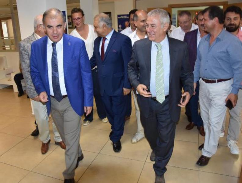 CHP'den AK Parti'ye iade-i ziyaret