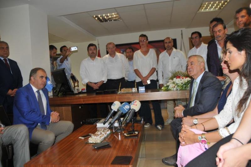 CHP'den AK Parti'ye iade-i ziyaret